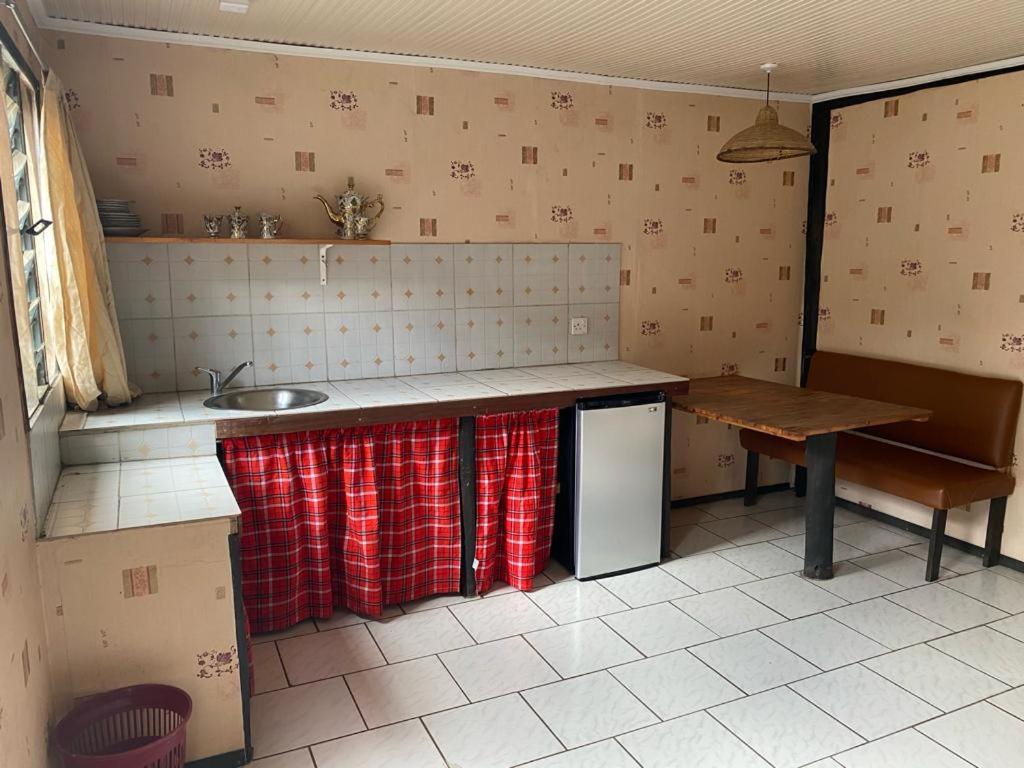 Guesthousejane Villa & Apartments Naivasha Εξωτερικό φωτογραφία