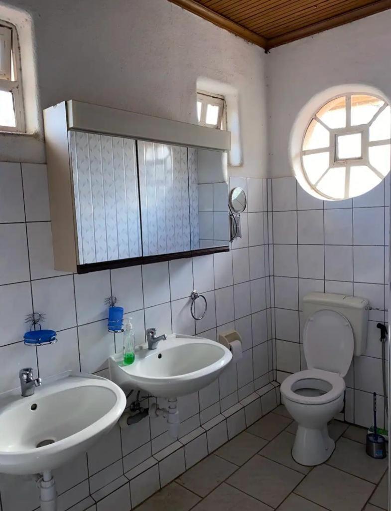 Guesthousejane Villa & Apartments Naivasha Δωμάτιο φωτογραφία